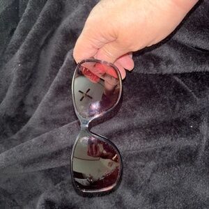 Women’s Oakley sunglass